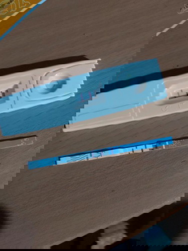 Positive na po ba ito mga momshie?
palagi po din akong nahihilo kaya nagpabili na ako ng pt,