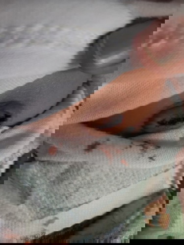 May dugong pusod at mabaho