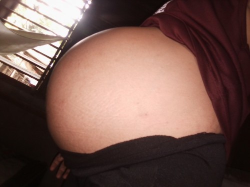 I'm 38 weeks pregnant and my fundal height is 32 cm and the doctor said that I need to diet.
