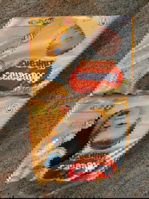 Huggies pampers to give.,