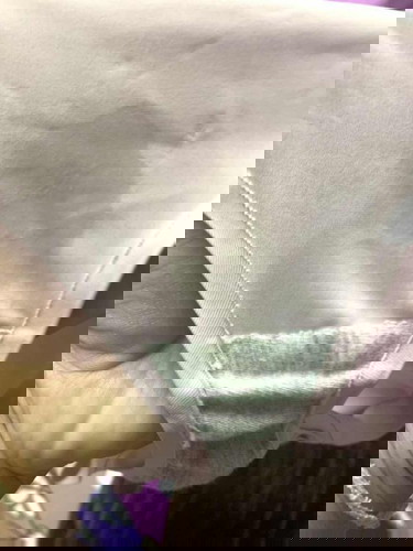 ท้อง 37w มีน้ำใสๆปนกับมูกสีขุ่นๆไหลออกมาแบบนี้ คืออะไรคะ