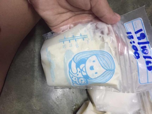 มันเสียไหมค่ะแม่ๆมีกลิ่นเหม็นหืนๆ