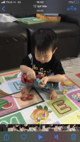 ฝึกการใช้มือของลูกวัย 1-2 ขวบ