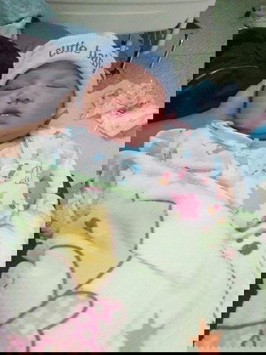 แตกแล้วจ้า