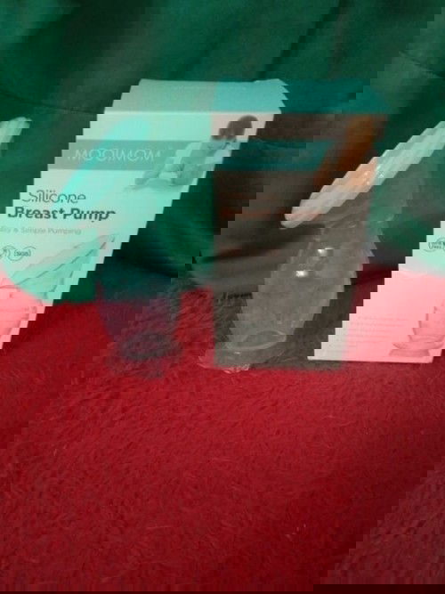 (SOLD OUT)
PRELOVED SILICONE BREAST PUMP MOOIMOM