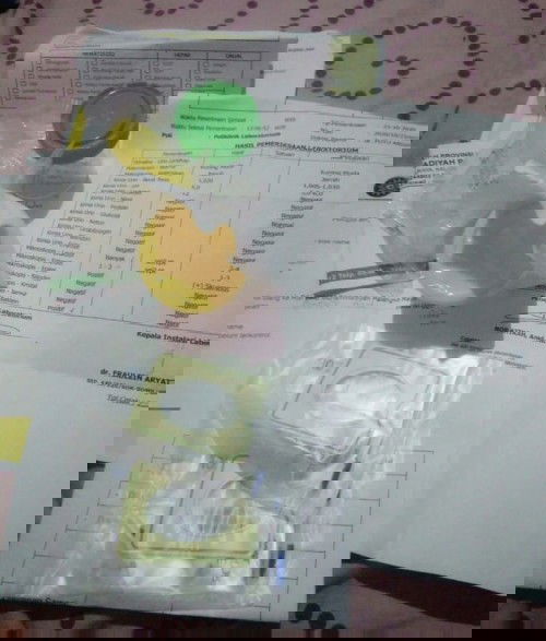 Tak perlu pisau.  Ucapan pun bisa membuat hati rapuh 💔