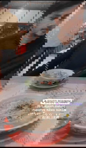 makan bakso