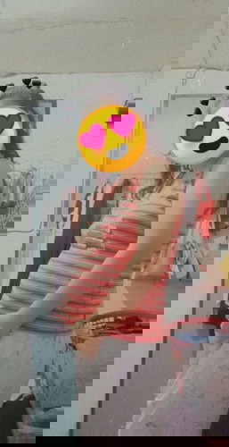 19 weeks and 5 days 💖 Maraming nagsasabi na masyado daw malaki tiyan ko, pinagtatawanan pa ako :(