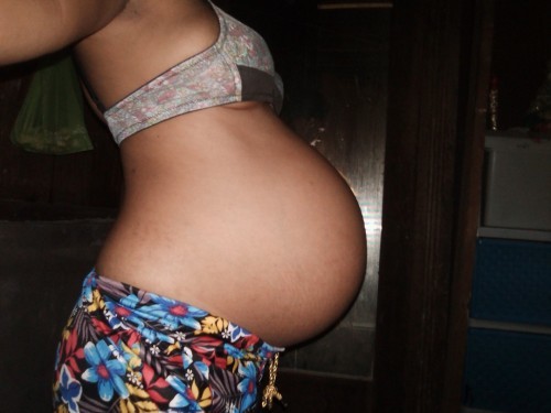 39 weeks and 5 days preggy 
mababa na po ba mga momsh??