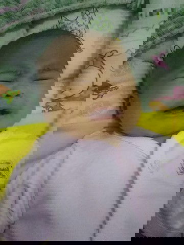 Pernah ga bun debaynya tiba2 nangis kaya orng gede pas lg tidur??