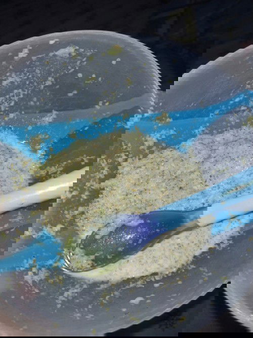 my baby food brocolli /milk