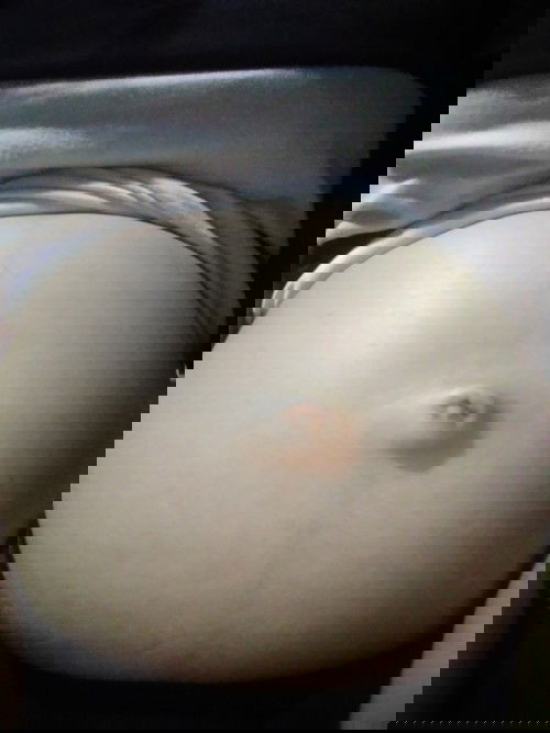 กำลังตั้งครรภ์