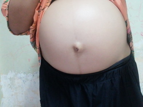 ตอนนี้อายุครรภ์7เดือนแล้วค่ะ
แต่ปวดสะดือ และหลังและขามากๆ แม่ๆช่วยแนะนำวิธีก