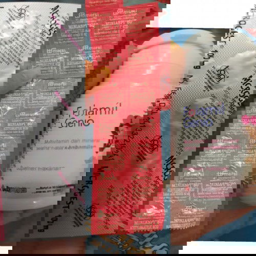 Obat penguat kandungan, vitamin dan pengencer darah