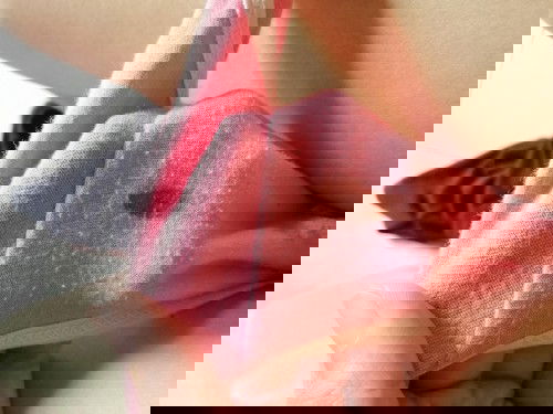 ถามคุณแม่ค่ะ​ ท้อง7วีค​ แต่มีน้ำสีน้ำตาลจางๆไหลออกมา​ ไม่เยอะ​ มันอันตรายไหมคะ