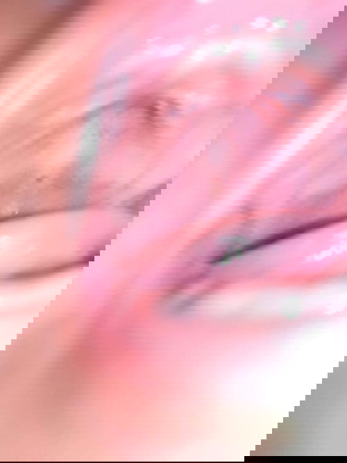 ลูกมีจุดสีแดงที่เพดานปากค่ะ