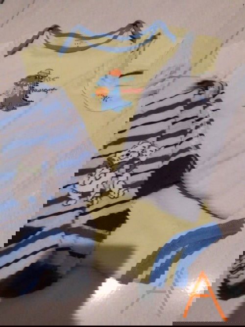 Giveaway baju, susu bebelove, pembalut nifas