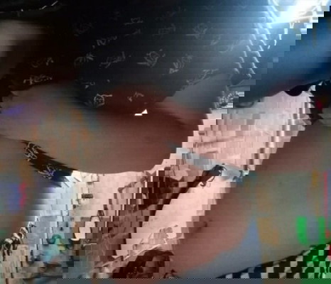 Tanong ko lang po, sakto lang po ba yung tyan ko sa 6months parang ang liit po kasi