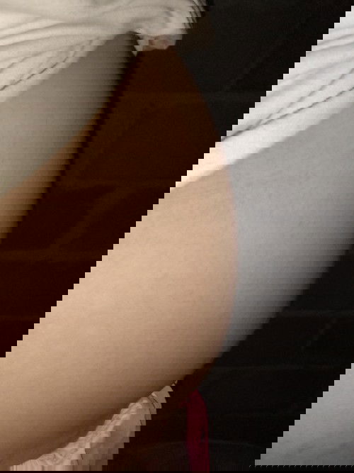 มีคนบอกว่าท้องต่ำเด้กจะกลับหัวรึป่าวคะ ท้องแรก6เดือน ลูกชาย