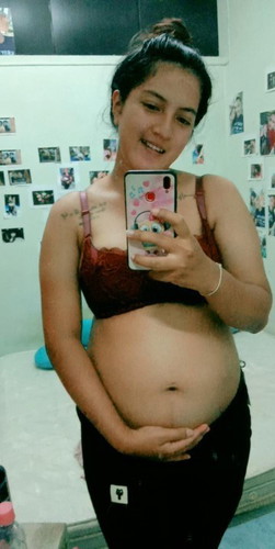 กำลังตั้งครรภ์