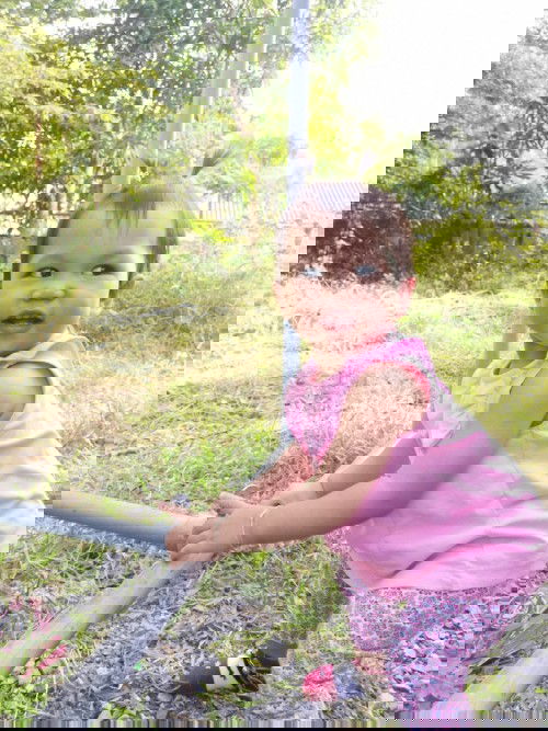 1ขวบแล้วยังเลิกเต้าไม่ได้เลยจ้า