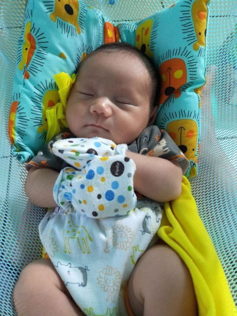 Masih belajar merawat bayi