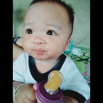 เด็ก 6 เดือน เริ่มคันเหงือก กัดทุกอย่างที่ขวางหน้า 😬