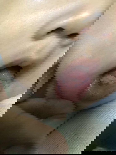 Is hé teething?