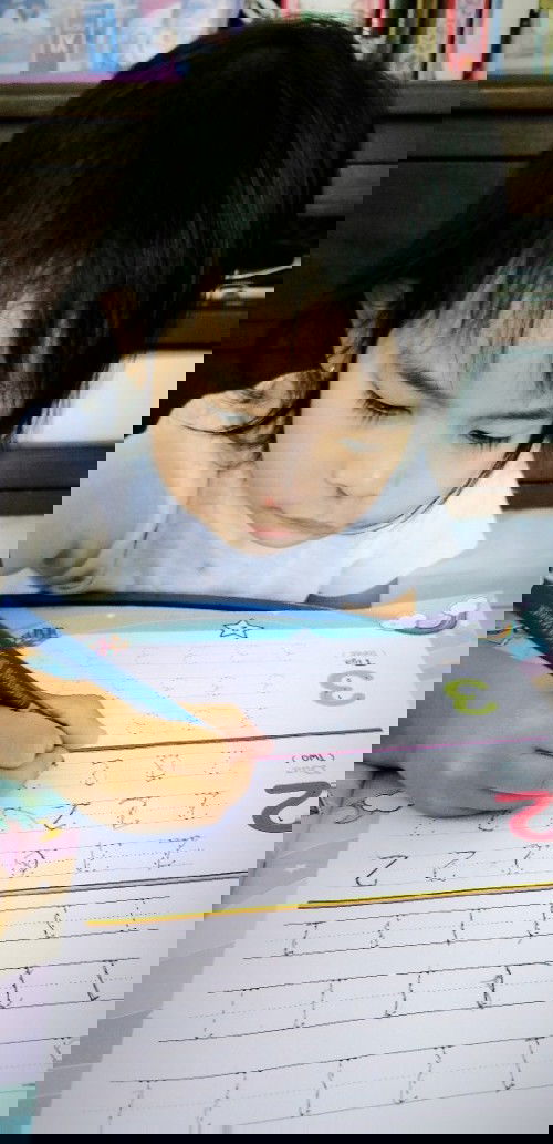 Hidung anak luka seperti basah dikasih apa ya?