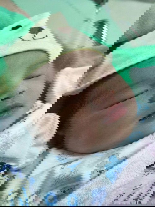 แม่ผ่าคลอด น้ำนมยังไม่มาเรย