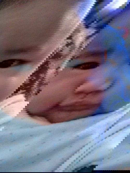 Hantar anak pengasuh