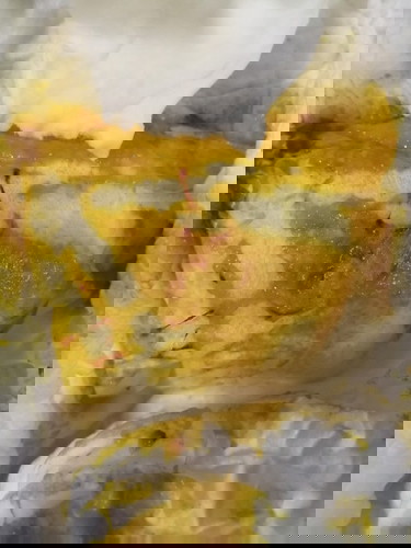 ลูกอึออกมามีเลือดปนค่ะ