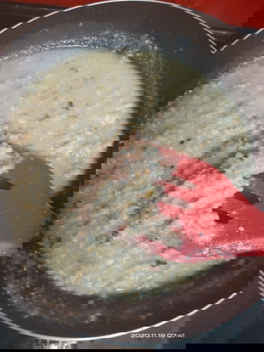 Reheat Frozen Blended Chicken Soup with Brown Rice