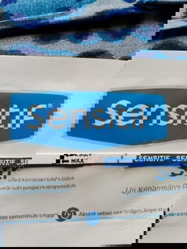 Hallo bunda aku udah nyoba pake sensitif dan masih tetep sama yah samar gimana nih udah posif belum?