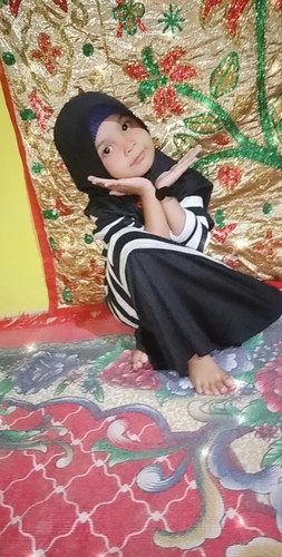 Umur anak saya sdh 5 tahun 12 hari tp kok BB nya masih 14 kg Ya...itu normal aja atau gimana???