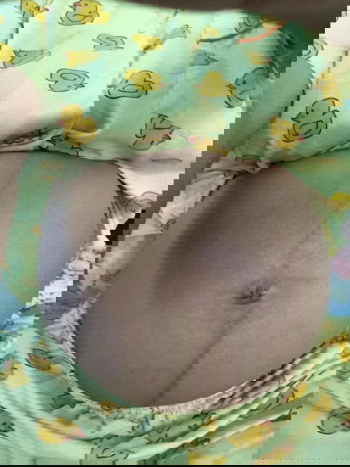 39 week แล้วจ้า เมื่อไหร่จะแตกน้ออ😍
กำหนด 27 พย