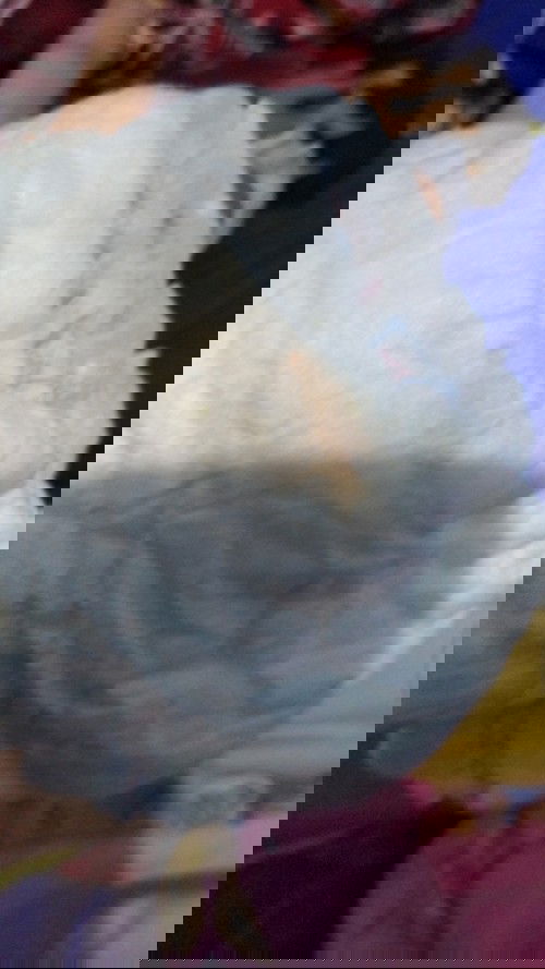 seperti bercak darah