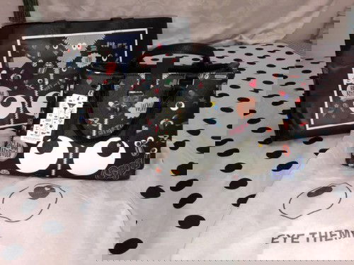 PRELOVED TAS HUER EYE THEME