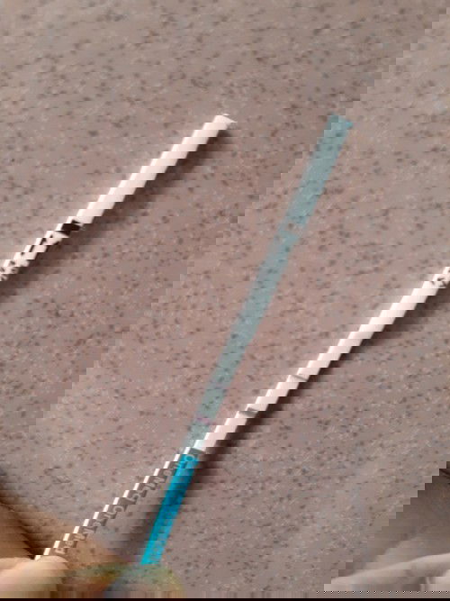 Keluar Flek hingga seperti darah haid