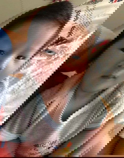 ลูก1 เดือน 6 วัน กินนม มื้อละ 4 ออนซ์