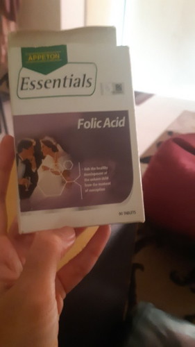Hey nak tanya kandungan 4 minggu dh bole mkn acid folic? Tpi belum jmpa doktor lagi..brand apa ok?