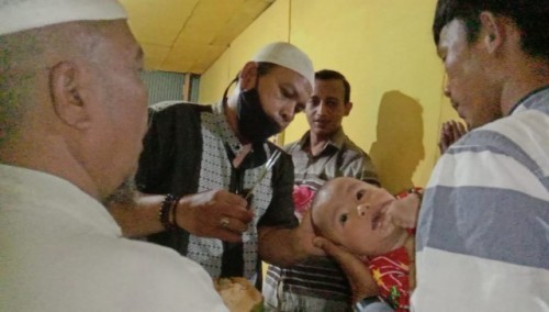 apakah baby sy bisa makan di usia 5 bulan lebih