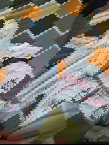 pagsusuot ng barubaruan kay baby