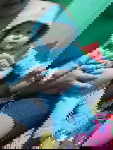 May ubo po si baby ko na 4 mons old. Nahawa kasi sya sa ate nya. Ano po ba pede remedy? Plss help po