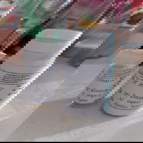 usia janin 6 w's dikasih dokter Vit D3 & Fol. Genio