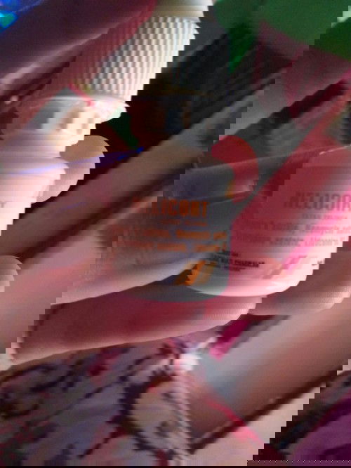 ttes telinga nelicort