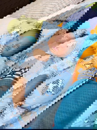 Ruam pipi anak obatnya apa ya