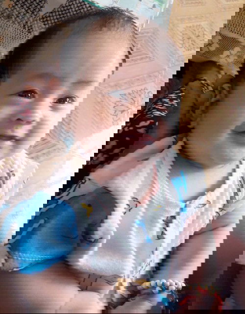 Cho mình hỏi xíu các mom ơi