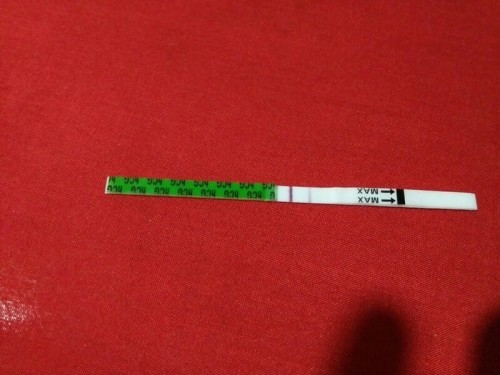 ตอนนี้ได้6วีคแล้วค่ะ
แต่มีตกขาวแบบสีน้ำตาล
จะเป็นอะไรไหมค่ะพึ่งไปฝากท้องมาเมื่อวันค่ะขอคำแนะนำด้วยค่