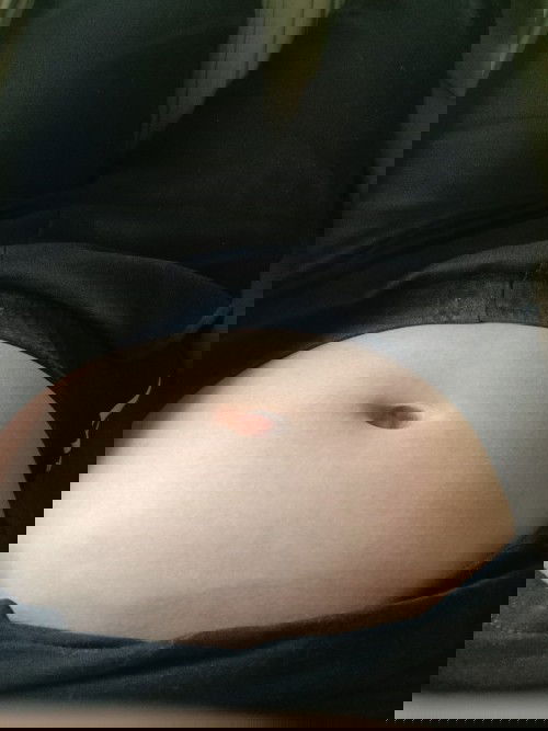 ท้องเล็กมากคะ4เดือน แต่ลูกดิ้นบ่อย
ใครก้ว่าท้องเล็ก แอบกังวล